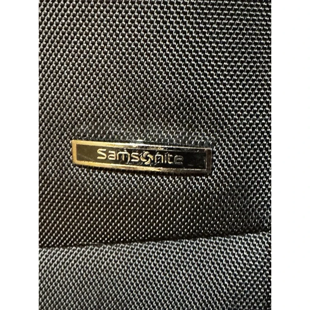 Samsonite Black Ballistic Nylon Messenger Laptop Bag‎ Tablet Travel Case